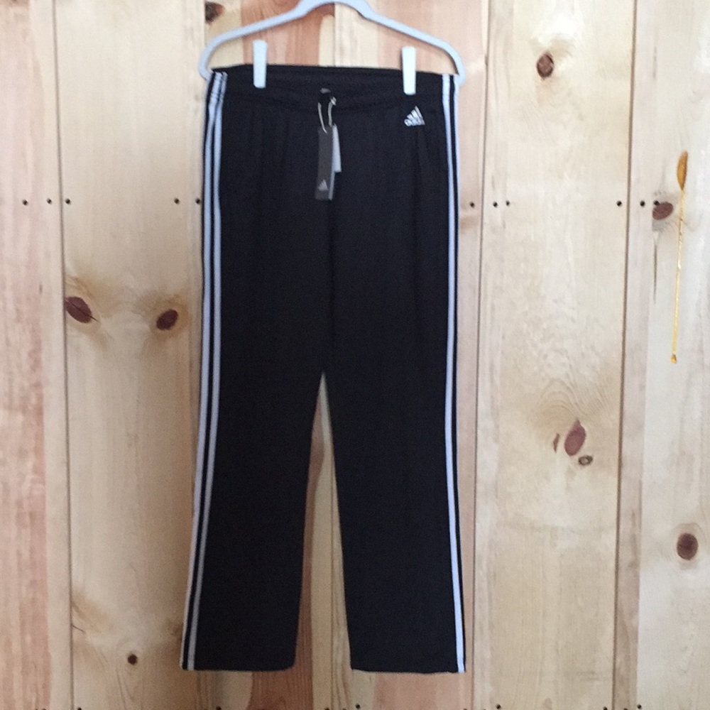 Women’s Adidas sweat pants